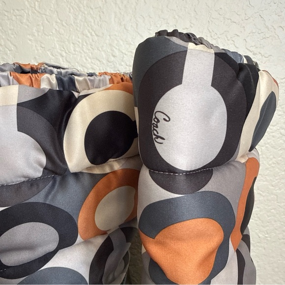 Coach Optic Art Charm Signature Logo Puffer Winter Boots Women’s Sz 9 - Picture 2 of 13